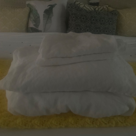 Linen sheets - Picture 8 of 8